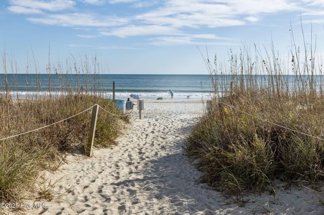 205 Islander Drive B2, Emerald Isle, NC 28594