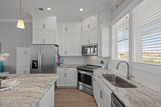 205 Islander Drive B2, Emerald Isle, NC 28594