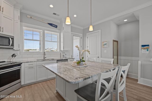 205 Islander Drive B2, Emerald Isle, NC 28594