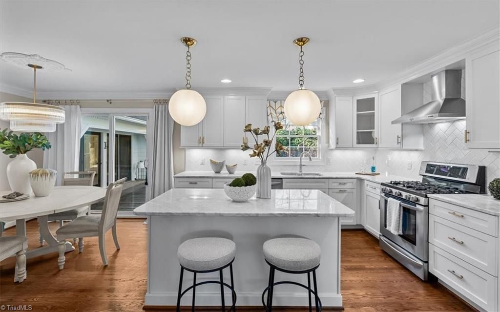 1005 Westminster Drive, Greensboro, NC 27410