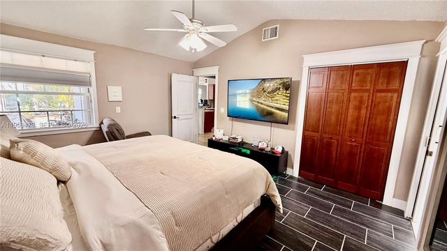 5470 Pine Cir, Coral Springs, FL 33067