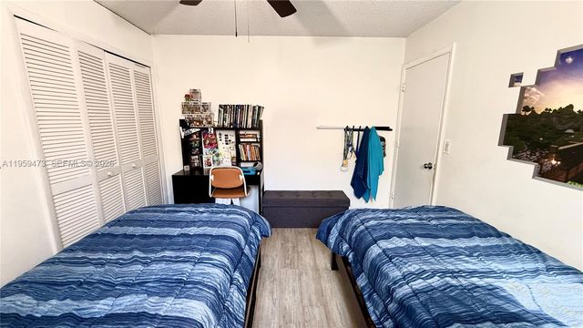 5470 Pine Cir, Coral Springs, FL 33067