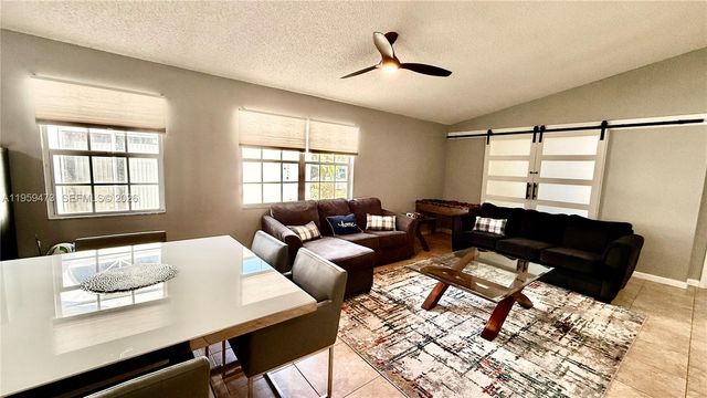 5470 Pine Cir, Coral Springs, FL 33067