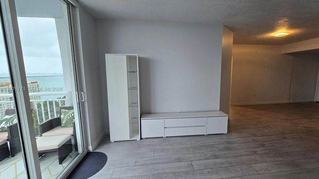 275 NE 18th Street PH-10, Miami, FL 33132