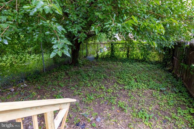 59 E WALNUT LN, Philadelphia, PA 19144
