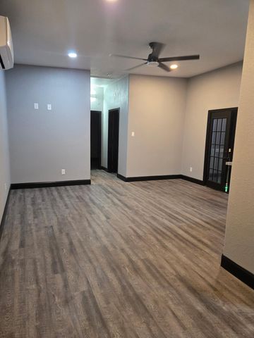 2886 Broadway Street B, San Leon, TX 77539