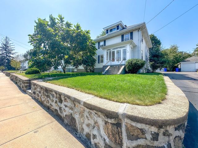 35 Reedsdale Road 35, Milton, MA 02186