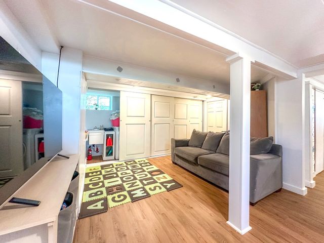 35 Reedsdale Road 35, Milton, MA 02186