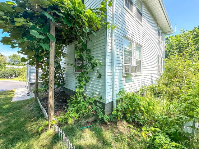 35 Reedsdale Road 35, Milton, MA 02186