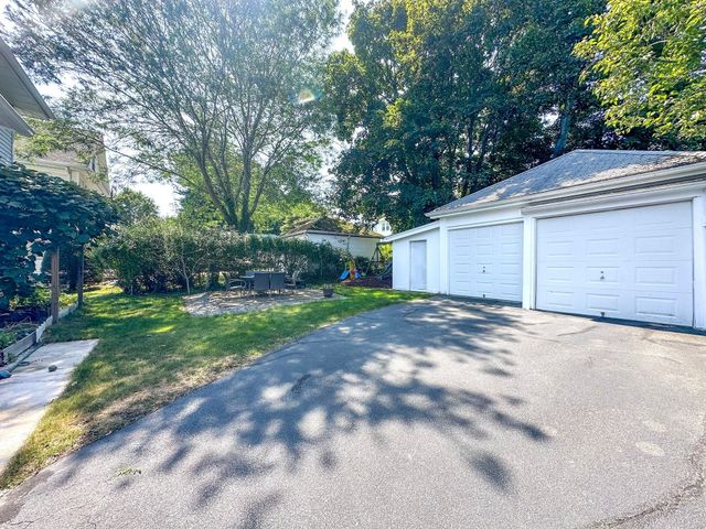 35 Reedsdale Road 35, Milton, MA 02186