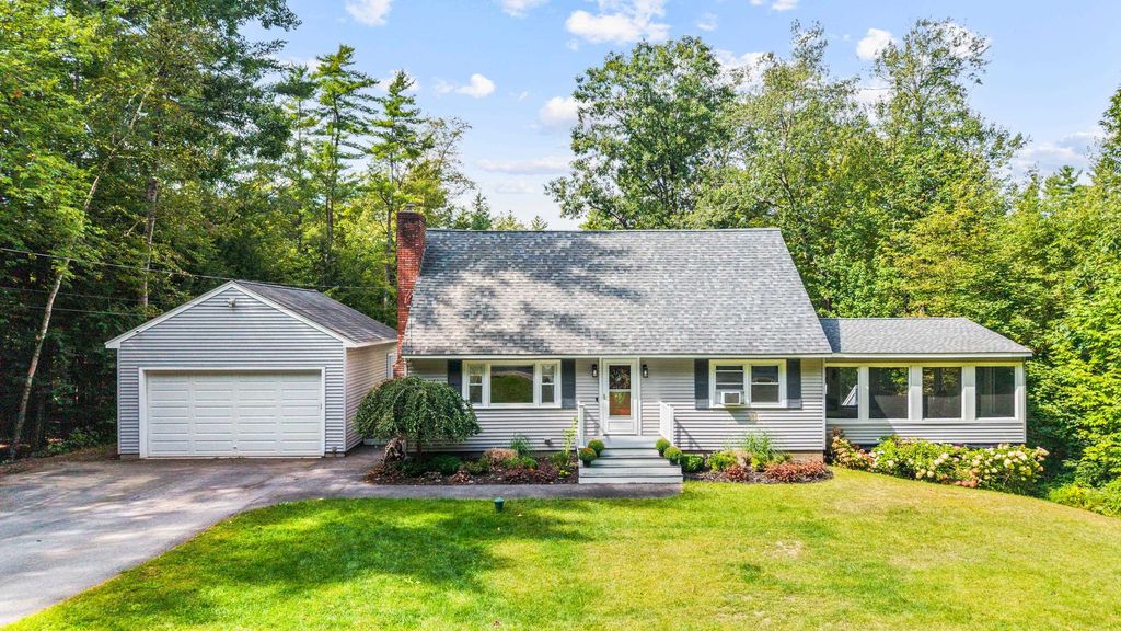 13 Cob Road, Bow, NH 03304