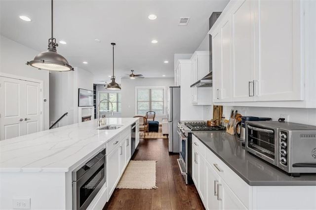 6097 Boylston Drive, Atlanta, GA 30328