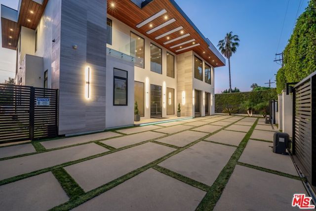 4049 Coldwater Canyon Avenue, Studio City (los Angeles), CA 91604