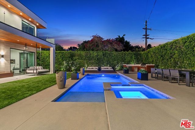 4049 Coldwater Canyon Avenue, Studio City (los Angeles), CA 91604
