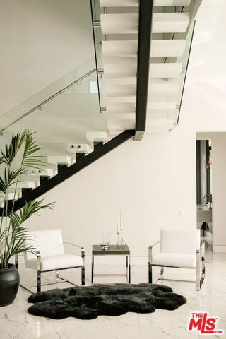 4049 Coldwater Canyon Avenue, Studio City (los Angeles), CA 91604