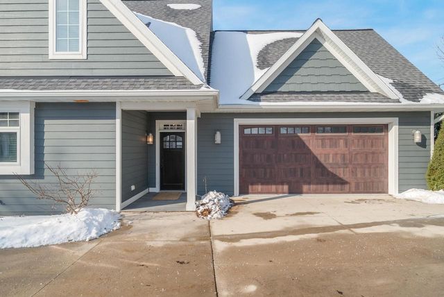 241 E Rhine STREET, Elkhart Lake, WI 53020