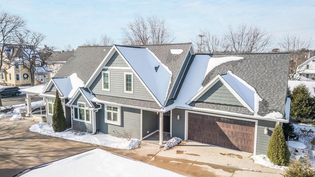241 E Rhine STREET, Elkhart Lake, WI 53020