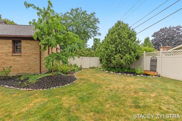 3331 Fulton Street E, Grand Rapids Twp, MI 49546