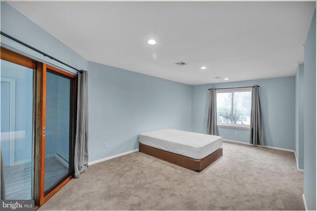 72-6 AZALEA WAY, Reading, PA 19606