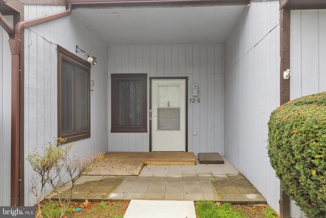 72-6 AZALEA WAY, Reading, PA 19606