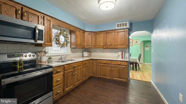 321 S HARLAN ST, York, PA 17402