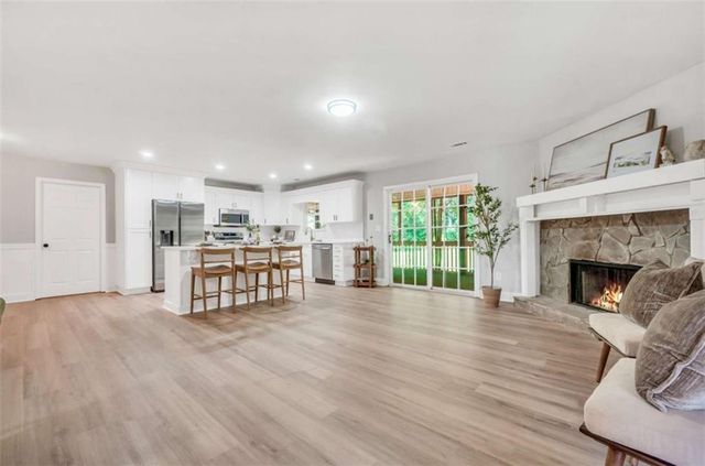 390 Burg Road, Locust Grove, GA 30248