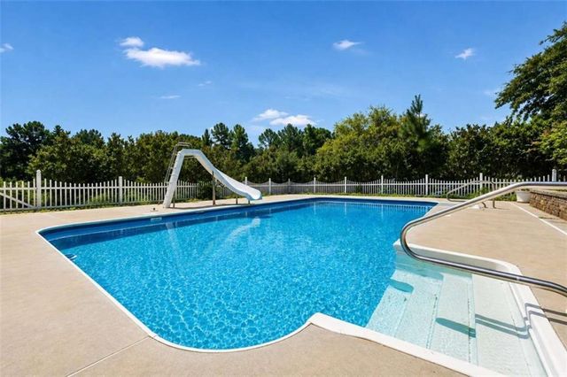 390 Burg Road, Locust Grove, GA 30248