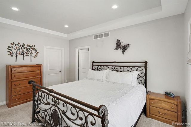 13336 Julie Anne Court, Fenton, MI 48430