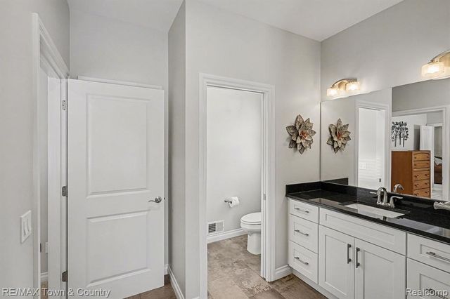 13336 Julie Anne Court, Fenton, MI 48430