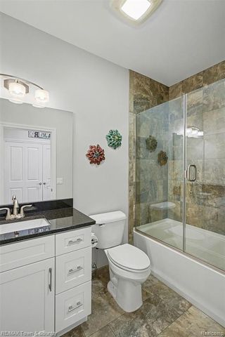 13336 Julie Anne Court, Fenton, MI 48430