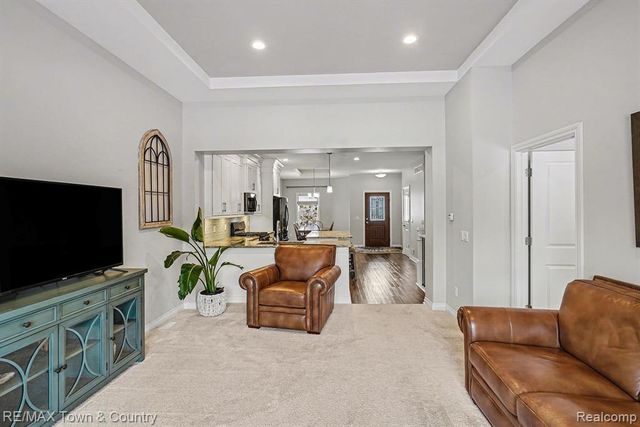 13336 Julie Anne Court, Fenton, MI 48430