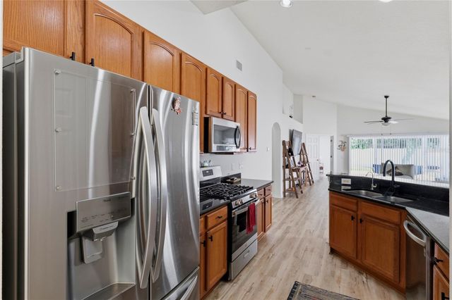 19406 SUNSET BAY DRIVE, Land O Lakes, FL 34638