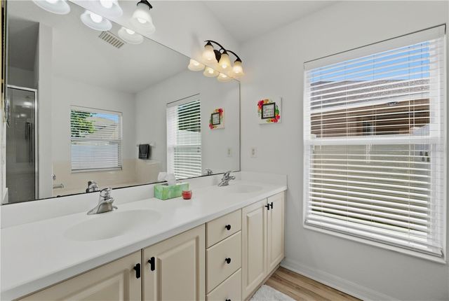 19406 SUNSET BAY DRIVE, Land O Lakes, FL 34638