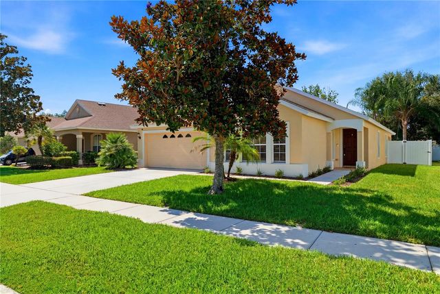 19406 SUNSET BAY DRIVE, Land O Lakes, FL 34638