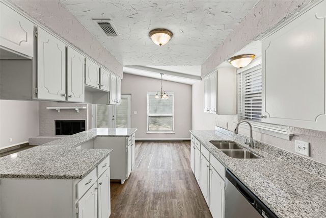 221 Asbury Drive, Saginaw, TX 76179