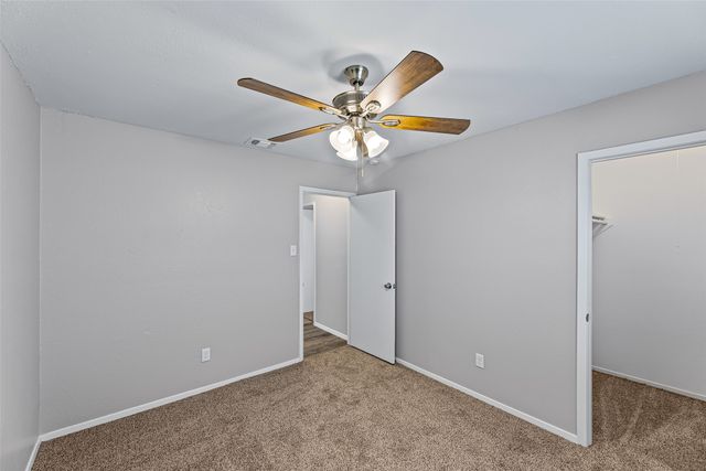 221 Asbury Drive, Saginaw, TX 76179