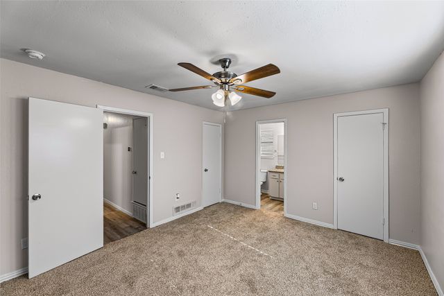 221 Asbury Drive, Saginaw, TX 76179