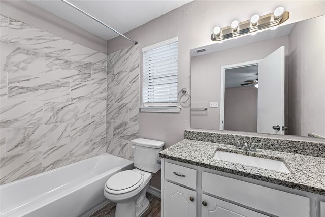 221 Asbury Drive, Saginaw, TX 76179