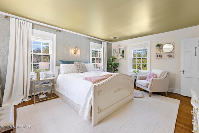 52 Buena Vista Avenue, Rumson, NJ 07760