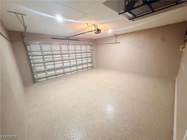 338 SW 28th AVE, Cape Coral, FL 33991