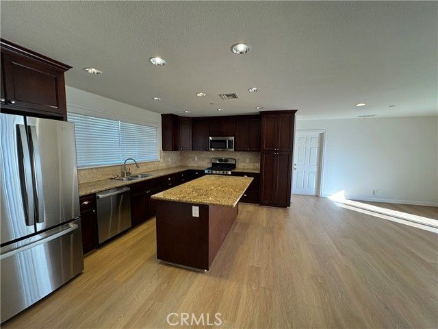 1336 Calle Tulipan, Thousand Oaks, CA 91360