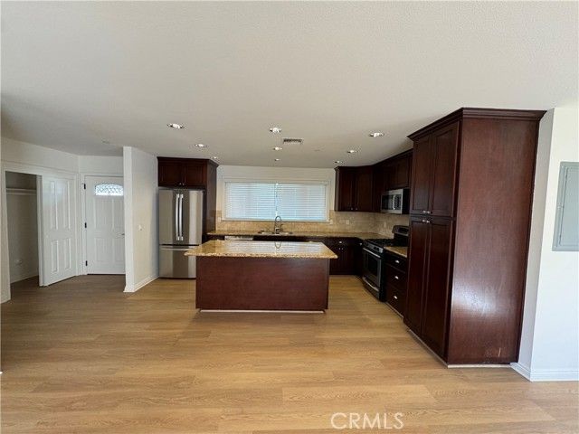 1336 Calle Tulipan, Thousand Oaks, CA 91360