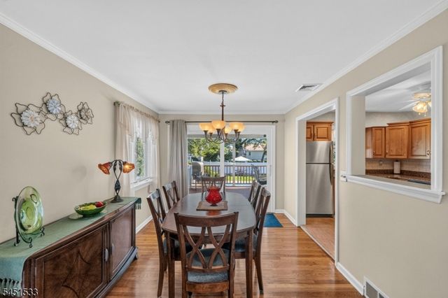 105 Mountainview Dr, Clifton City, NJ 07013