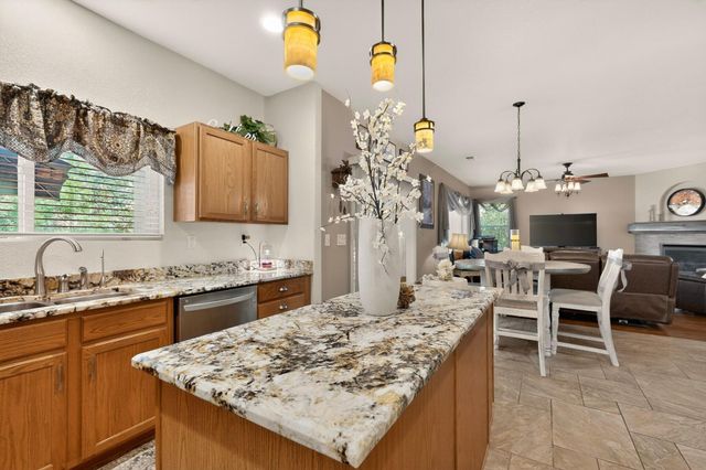 8623 Eagle Springs Drive NE, Albuquerque, NM 87113