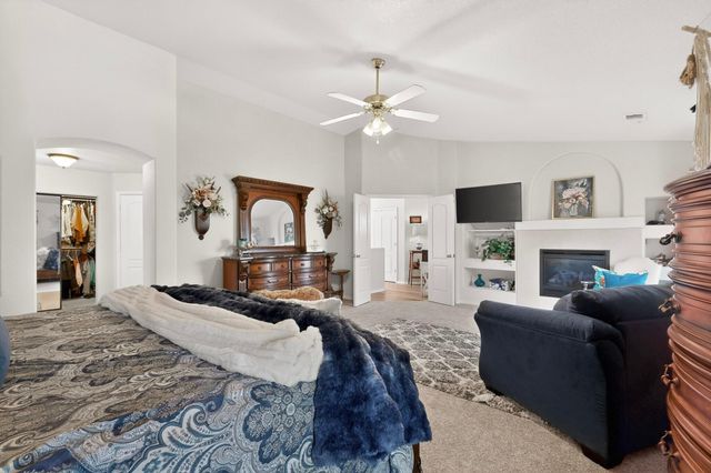 8623 Eagle Springs Drive NE, Albuquerque, NM 87113