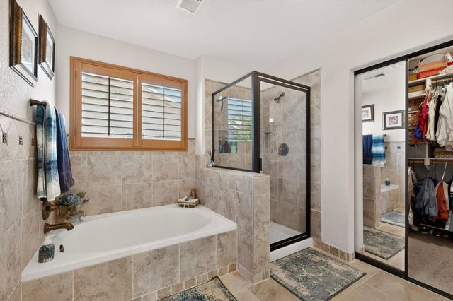 8623 Eagle Springs Drive NE, Albuquerque, NM 87113