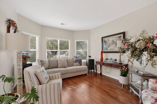 8623 Eagle Springs Drive NE, Albuquerque, NM 87113