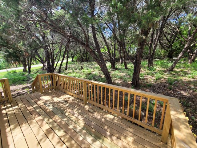 902 DEVILS RIVER Drive, Granbury, TX 76048