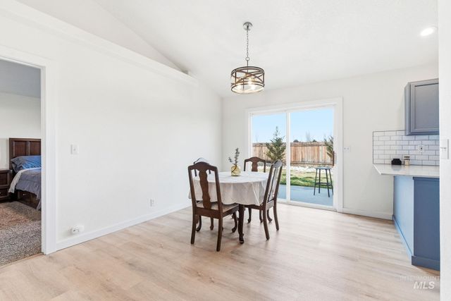 696 W Rams Hill, Kuna, ID 83634