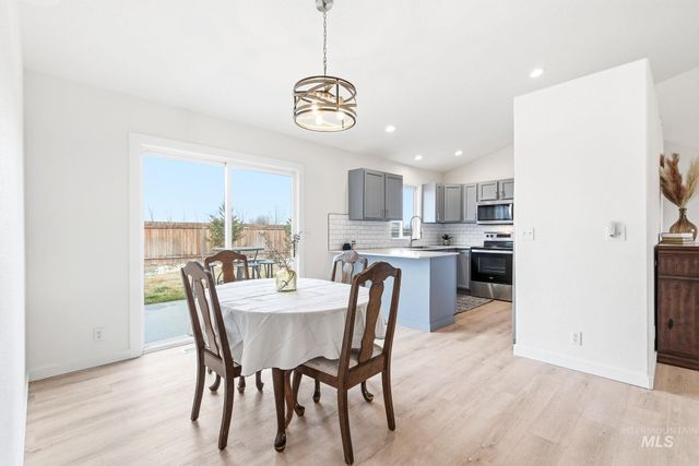 696 W Rams Hill, Kuna, ID 83634